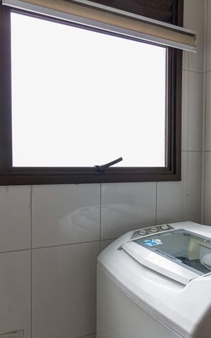 Apartamento à venda com 86m², 2 quartos e 2 vagas Apartamento à venda com 86m², 2 quartos e 2 vagasArea de serviço