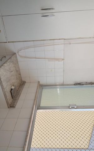 Apartamento à venda com 73m², 2 quartos e 1 vagaCozinha e Área de Serviço