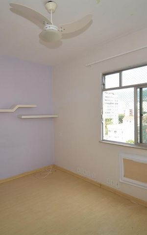 Apartamento à venda com 73m², 2 quartos e 1 vagaQuarto 2