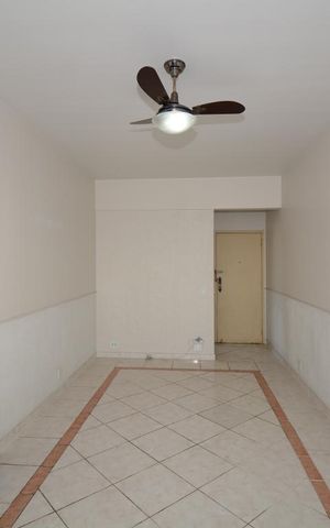 Apartamento à venda com 73m², 2 quartos e 1 vagaSala