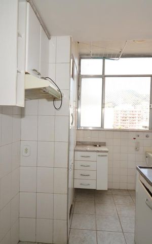 Apartamento à venda com 73m², 2 quartos e 1 vagaCozinha e Área de Serviço