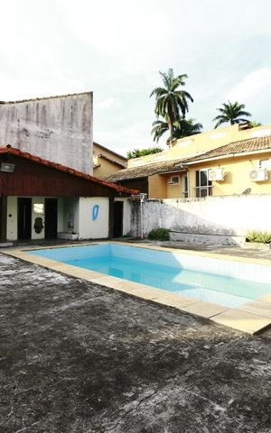 Casa de condomínio à venda com 760m², 4 quartos e 8 vagasPiscina