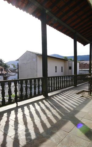 Casa de condomínio à venda com 760m², 4 quartos e 8 vagasvaranda