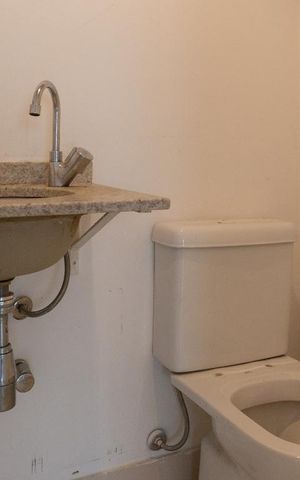 Apartamento à venda com 133m², 3 quartos e 2 vagas Apartamento à venda com 133m², 3 quartos e 2 vagasLavabo