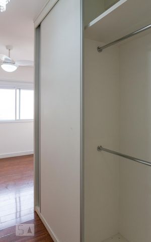 Apartamento à venda com 133m², 3 quartos e 2 vagas Apartamento à venda com 133m², 3 quartos e 2 vagasSuíte 1