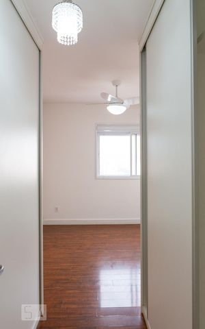 Apartamento à venda com 133m², 3 quartos e 2 vagas Apartamento à venda com 133m², 3 quartos e 2 vagasSuíte 1