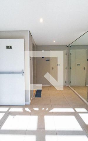 Apartamento à venda com 100m², 1 quarto e 1 vaga Apartamento à venda com 100m², 1 quarto e 1 vagaHall de entrada