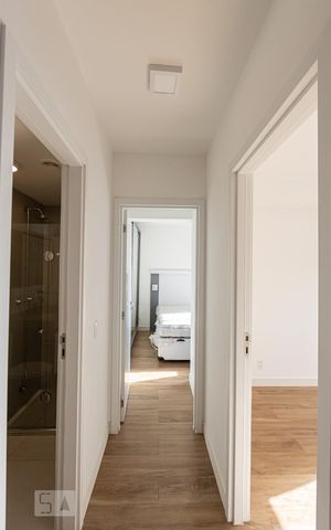 Apartamento para alugar com 50m², 2 quartos e sem vaga Apartamento para alugar com 50m², 2 quartos e sem vagaCorredor