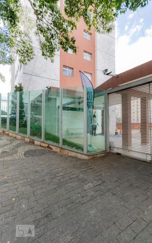 Apartamento para alugar com 60m², 2 quartos e 1 vagaFachada