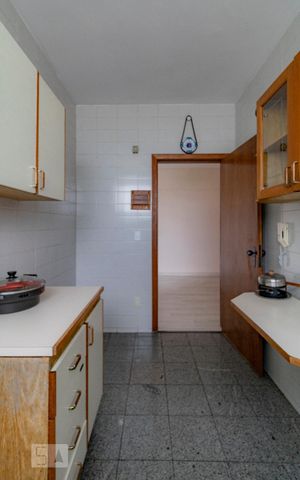 Apartamento para alugar com 60m², 2 quartos e 1 vagaCozinha