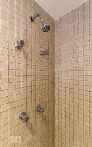 Apartamento à venda com 30m², 1 quarto e 1 vaga Apartamento à venda com 30m², 1 quarto e 1 vagaBanheiro