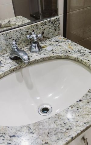 Apartamento à venda com 69m², 3 quartos e 1 vaga Apartamento à venda com 69m², 3 quartos e 1 vagaBanheiro 2 Pia