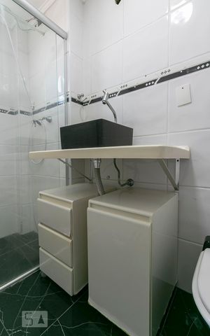 Apartamento à venda com 98m², 3 quartos e 1 vagaBanheiro da Suíte