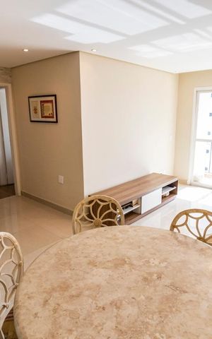 Apartamento à venda com 200m², 3 quartos e 2 vagasSala