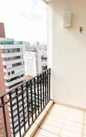 Apartamento à venda com 200m², 3 quartos e 2 vagasCobertura - Varanda 1