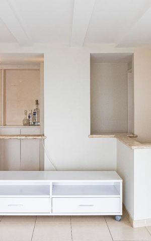 Apartamento à venda com 200m², 3 quartos e 2 vagasCobertura - Sala