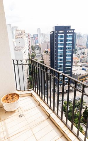 Apartamento à venda com 200m², 3 quartos e 2 vagasCobertura - Varanda 1