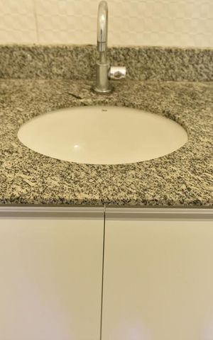 Apartamento à venda com 65m², 2 quartos e 1 vagaBanheiro da suite