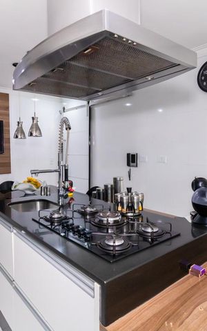 Casa à venda com 320m², 3 quartos e 8 vagas
