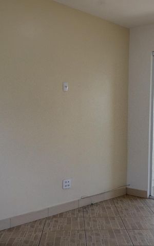 Casa para alugar com 60m², 2 quartos e sem vaga Casa para alugar com 60m², 2 quartos e sem vagaSala