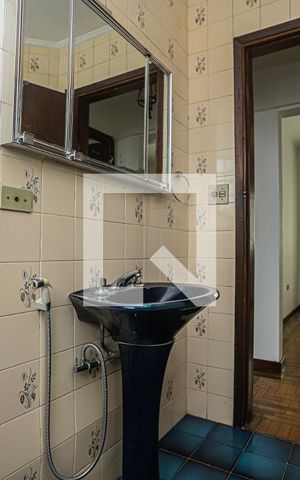 Apartamento à venda com 60m², 2 quartos e sem vagaBanheiro
