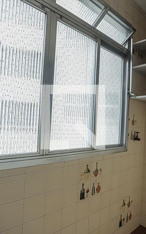 Apartamento à venda com 60m², 2 quartos e sem vagaÁrea de Serviço