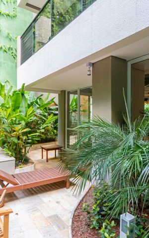 Studio à venda com 77m², 1 quarto e 2 vagas Studio à venda com 77m², 1 quarto e 2 vagasÁrea comum - Piscina