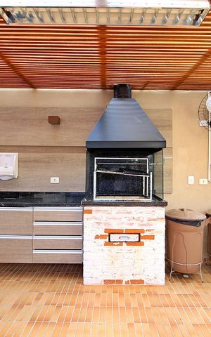 Apartamento à venda com 125m², 3 quartos e 3 vagasChurrasqueira