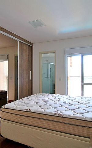 Apartamento à venda com 125m², 3 quartos e 3 vagasSuíte 1