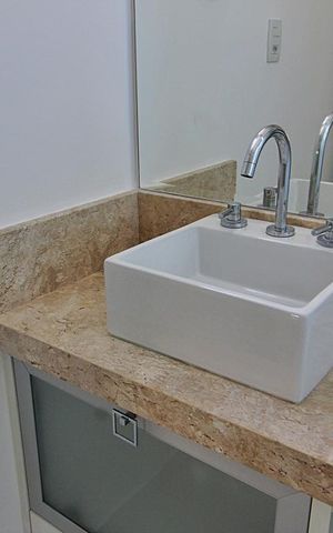 Apartamento à venda com 125m², 3 quartos e 3 vagasBanheiro da Suíte 2