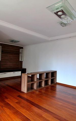 Apartamento à venda com 125m², 3 quartos e 3 vagasSala