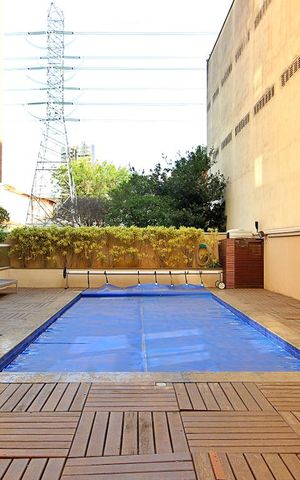 Apartamento à venda com 125m², 3 quartos e 3 vagasÁrea Comum - Piscina