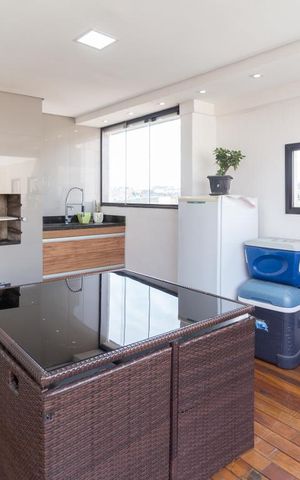 Apartamento à venda com 104m², 2 quartos e 3 vagas Apartamento à venda com 104m², 2 quartos e 3 vagasCobertura