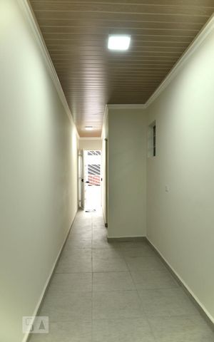 Studio para alugar com 50m², 1 quarto e sem vagaCorredor interno