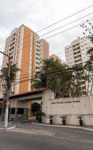 Apartamento à venda com 72m², 3 quartos e 1 vagaEntrada do condomínio