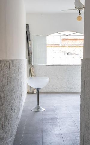 Casa para alugar com 130m², 2 quartos e 2 vagas Casa para alugar com 130m², 2 quartos e 2 vagasSala