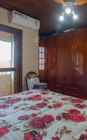 Casa à venda com 270m², 4 quartos e 6 vagas Casa à venda com 270m², 4 quartos e 6 vagasQuarto 3
