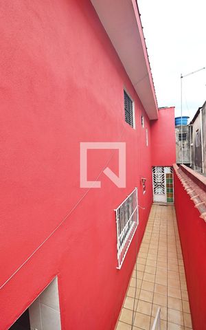Casa à venda com 300m², 3 quartos e 2 vagasQuintal