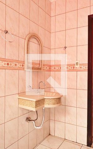 Casa à venda com 300m², 3 quartos e 2 vagasBanheiro Social 2