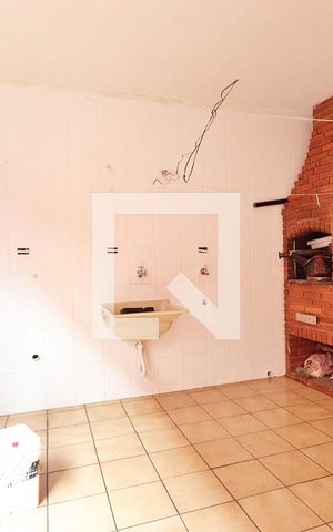 Casa à venda com 300m², 3 quartos e 2 vagasÁrea de Serviço