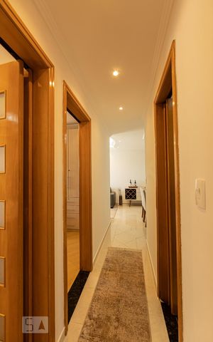 Apartamento à venda com 68m², 3 quartos e 1 vaga Apartamento à venda com 68m², 3 quartos e 1 vagaCorredor