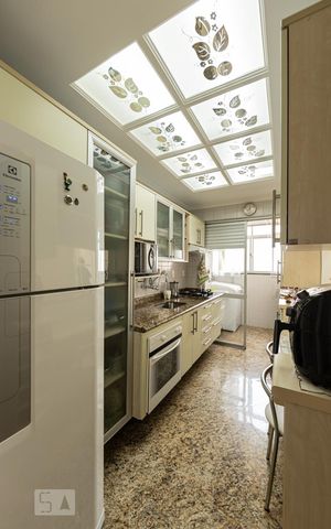 Apartamento à venda com 68m², 3 quartos e 1 vaga Apartamento à venda com 68m², 3 quartos e 1 vagaCozinha