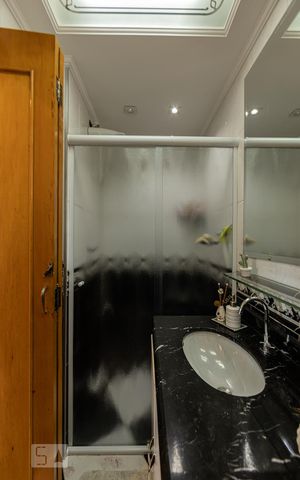 Apartamento à venda com 68m², 3 quartos e 1 vaga Apartamento à venda com 68m², 3 quartos e 1 vagaBanheiro Social