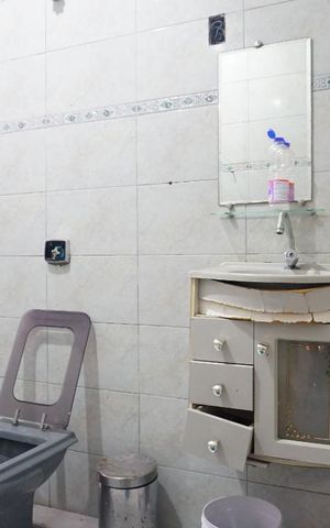 Casa à venda com 426m², 6 quartos e 10 vagasCasa 1 - Banheiro da Suíte 1