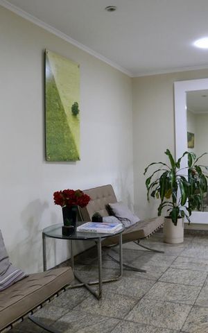 Apartamento para alugar com 256m², 4 quartos e 5 vagasHall social