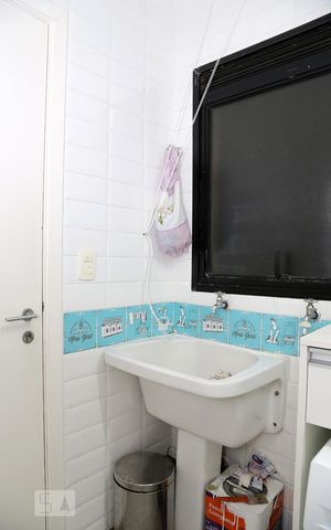 Apartamento para alugar com 256m², 4 quartos e 5 vagasÁrea de Serviço