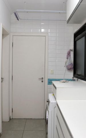 Apartamento para alugar com 256m², 4 quartos e 5 vagasÁrea de Serviço