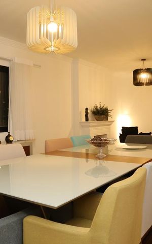Apartamento para alugar com 256m², 4 quartos e 5 vagasSala