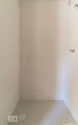 Apartamento para alugar com 34m², 1 quarto e sem vagaBanheiro