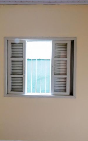 Casa à venda com 190m², 5 quartos e 3 vagas Casa à venda com 190m², 5 quartos e 3 vagasQuarto 2 Casa 3